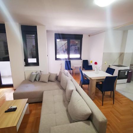 Riviera Apartments Ni المظهر الخارجي الصورة