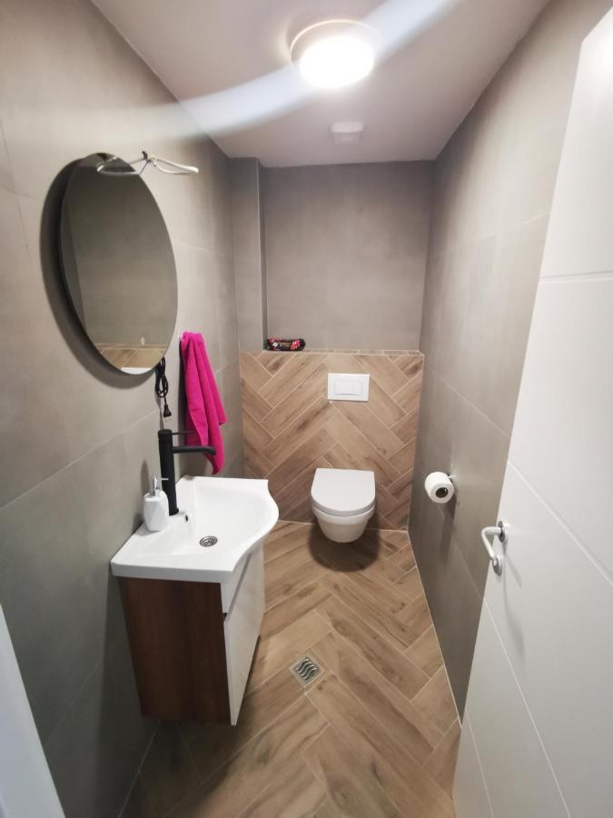 Riviera Apartments Ni المظهر الخارجي الصورة