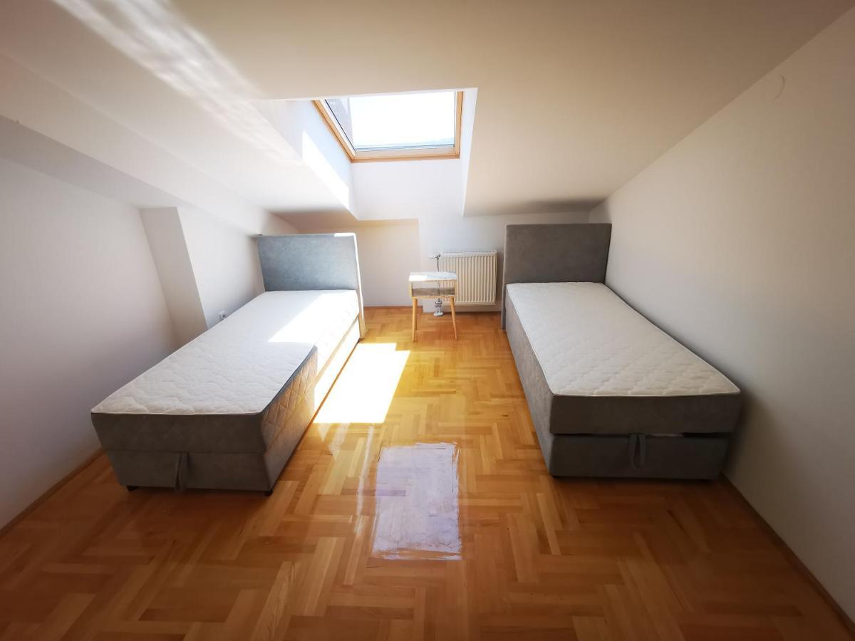 Riviera Apartments Ni المظهر الخارجي الصورة